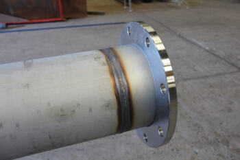 2017. May. Visual and measuring control of installation welded joints of metal structures of the object.